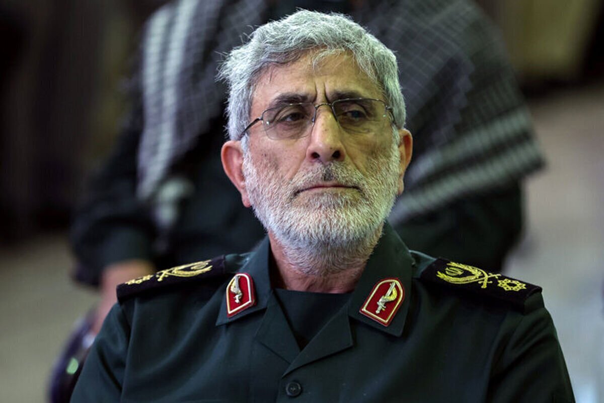 حضور سردار قاآنی در مراسم بزرگداشت شهید «ایزدی»
