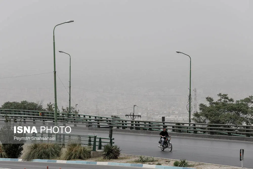 اصفهان در محاصره گرد و غبار
