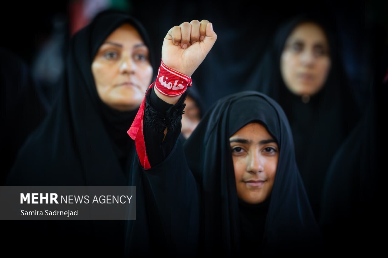 عکس/ یادواره بزرگ شهدای جنگ تحمیلی ۱۲ روزه