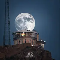 تصویری زیبا از ماه بر فراز رصدخانه کاسین خرم آباد