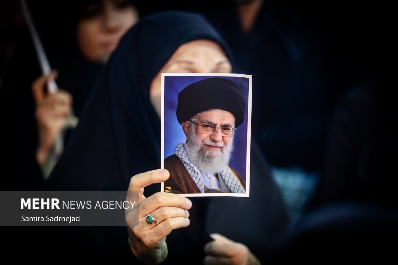 عکس/ یادواره بزرگ شهدای جنگ تحمیلی ۱۲ روزه