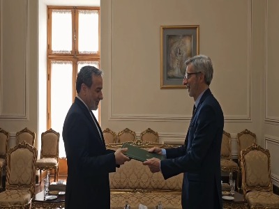 دیدار عراقچی و سفیر جدید فرانسه در ایران