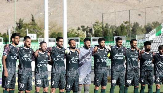 طلبکاران به باشگاه ذوبآهن رفتند؛ بدهی ۳۰۰ میلیاردی روی دست مدیران!
