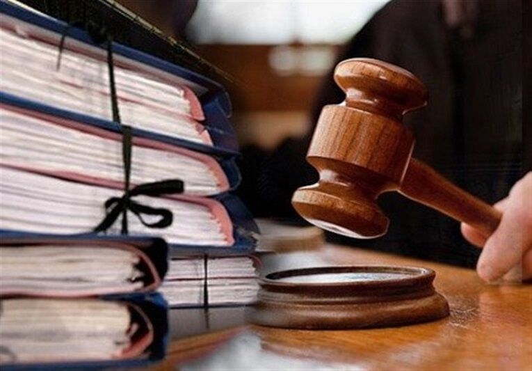 محکومیت قاچاقچی سوخت و چوب در همدان