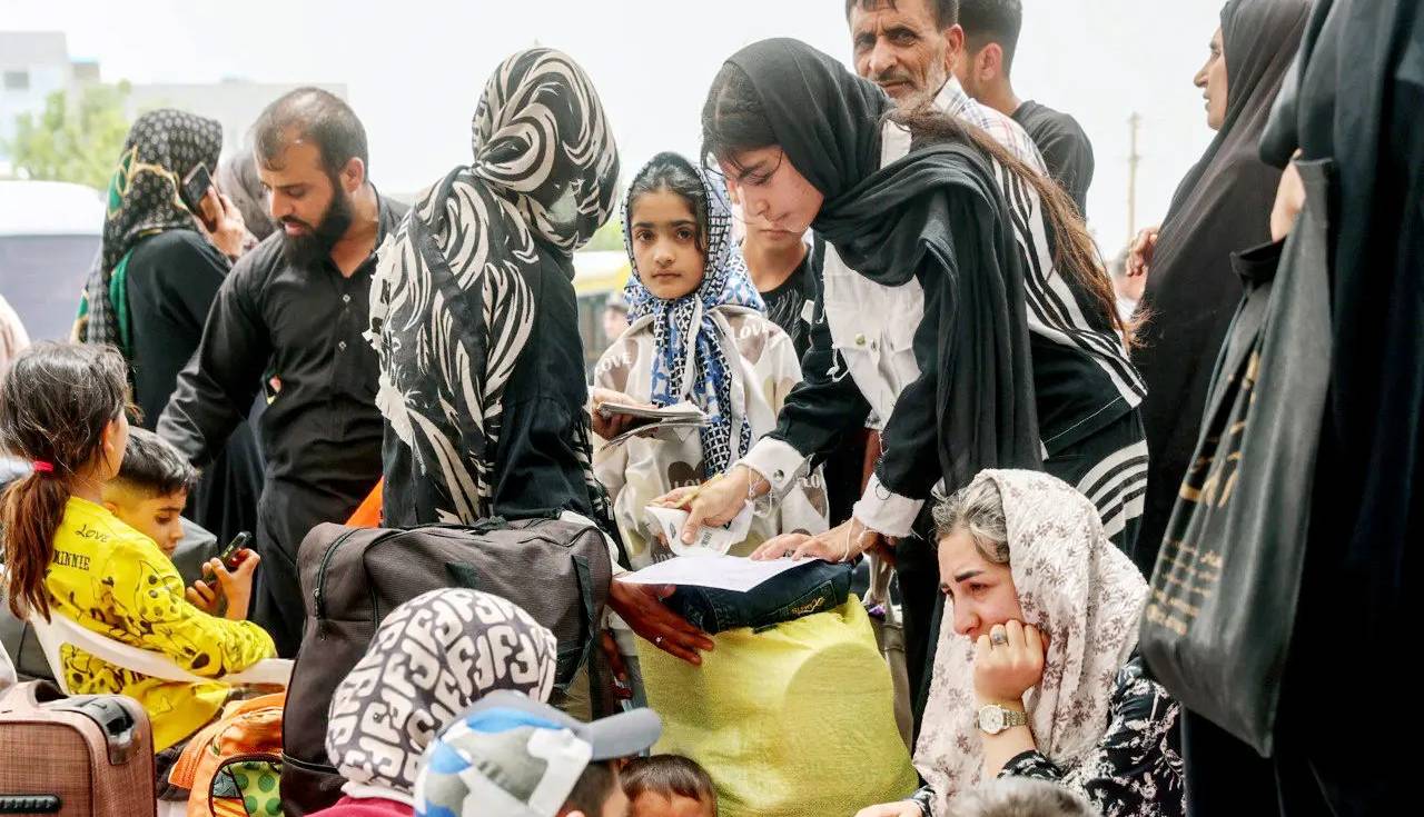 ایستگاه رنج، اضطراب و گرما؛ وضعیت اردوگاه مهاجران افغانستانی