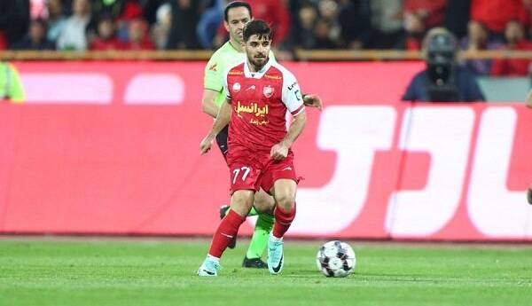 تکلیف هافبک سرباز با پرسپولیس مشخص شد
