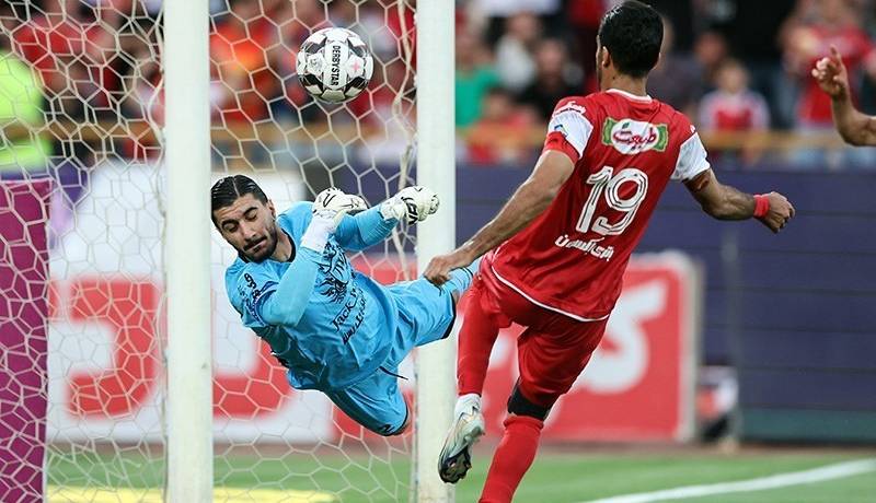 محمد دایی: باشگاه و هواداران باید از هاشمیان حمایت کنند