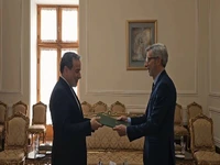 دیدار عراقچی و سفیر جدید فرانسه در ایران