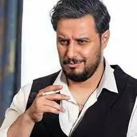 خاطره عجیب جواد عزتی از دعوایی که تو محلشون افتاده بود