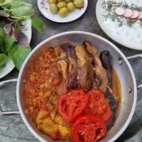 این گوجه بادمجون خوش طعم رو از دست ندید!