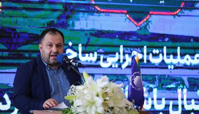 سرپرست باشگاه چادرملو: تیمهای پولدار بازیکنان را وسوسه میکنند