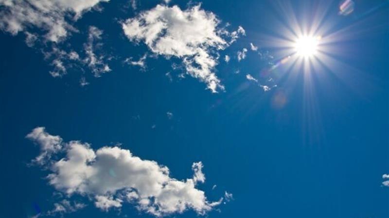 حاکمیت الگوی تابستانه در قم/ کاهش موقت دما و احتمال بارشهای پراکنده