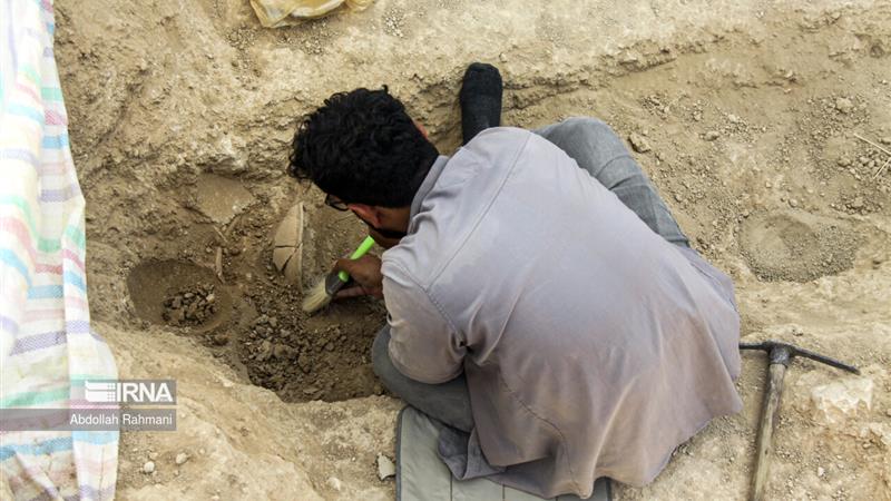 مطالعات میدانی گورستان تازه کشف شده بهاباد یزد انجام شد