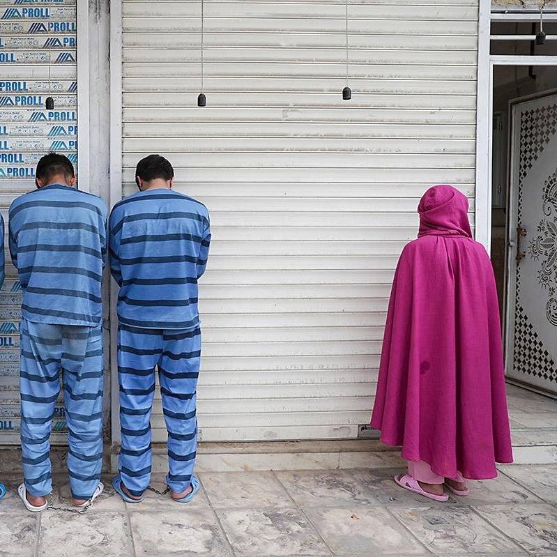 لباس عجیب یک زن زندانی
