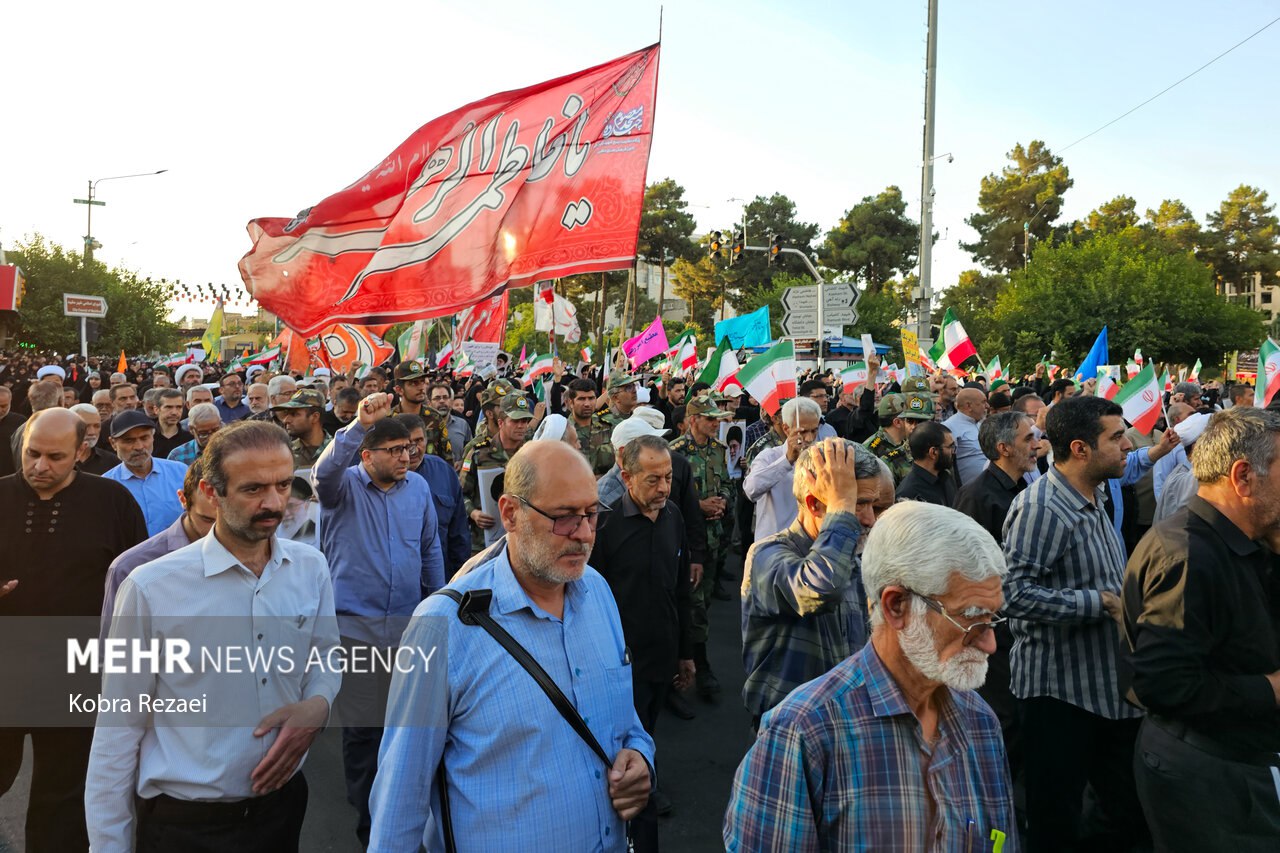 راهپیمایی «اقتدار ملی، غیرت دینی» در مشهد