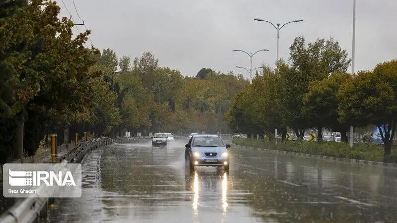 بارش ۶.۲ میلیمتر باران تابستانی در یزد؛ تداوم ناپایداری‌های جوی
