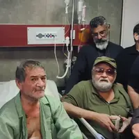 عیادت اکبر عبدی از لات اسمیِ تهران در بیمارستان
