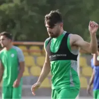 ذوب‌آهن: قاضی پور با ما قرارداد دارد