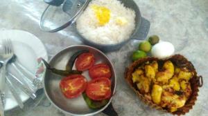 از شما/جوجه س، اونم پیازه نه تخم مرغ آبپز😋