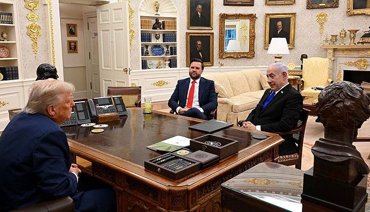 جنگ و دیپلماسی در اتاق بیضی