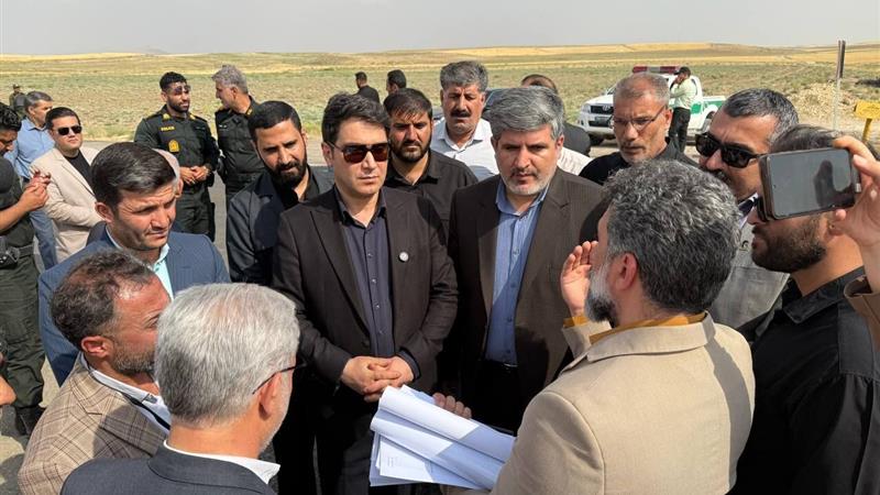 استاندار کردستان: راهداری نقاط حادثهخیز محور قروه - دلبران را برطرف کند