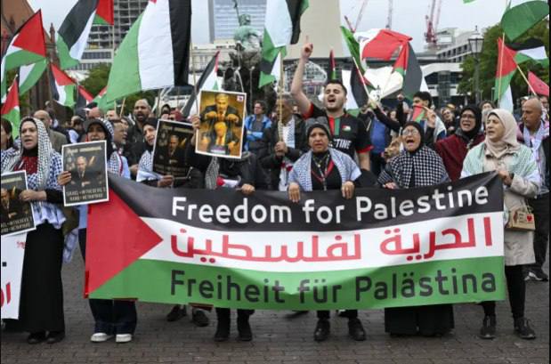 تصاویری از سرکوب شدید حامیان فلسطین در برلین