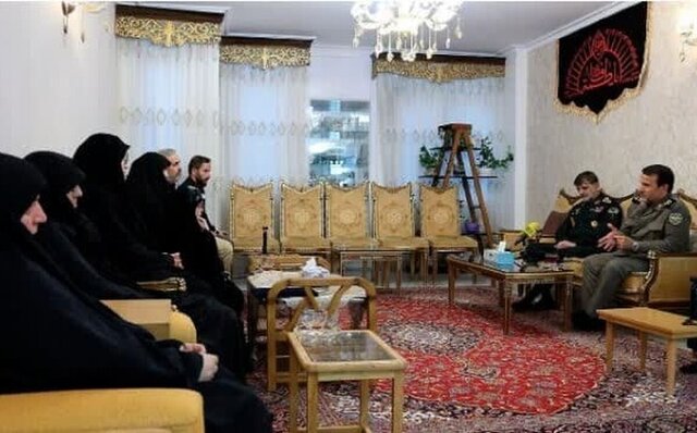 روایت سردار کارگر از ساده‌زیستی دختر سرلشکر شهید باقری