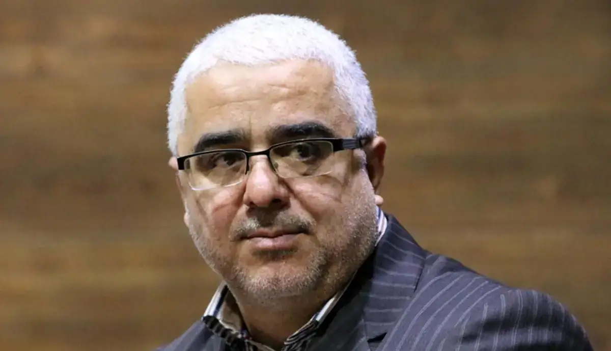 جعفرزاده: بسیاری افرادی که می‌گویند جنگ، بعضا یک شب برای انقلاب بیداری نکشیده‌اند