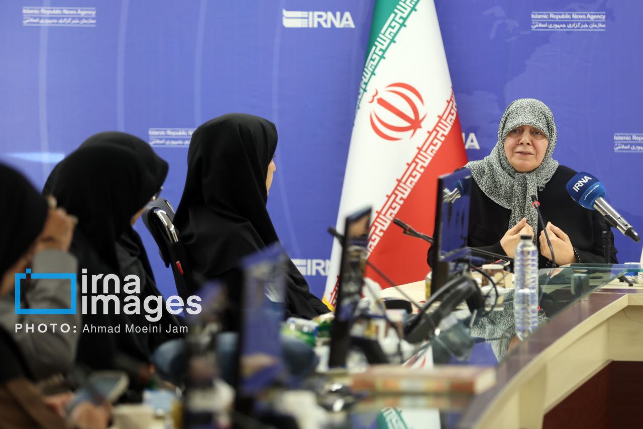  ​​​​​​​رونمایی کتاب «اسرائیل آن شرِ مطلق»