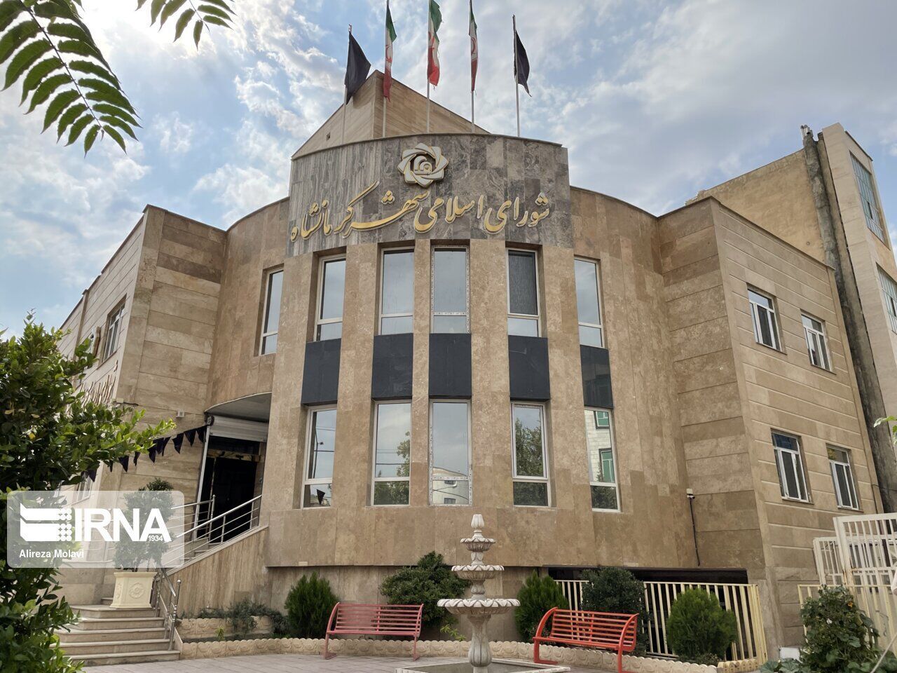 استعفای شهردار کرمانشاه در مسیر بررسی شورای شهر قرار دارد