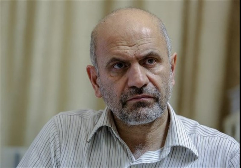 اقتصاد ایران در دام بازارگرایی؛ روایت مؤمنی از انحراف سیاست‌ اقتصادی پس از جنگ 8 ساله