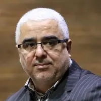 جعفرزاده: بسیاری افرادی که می‌گویند جنگ، بعضا یک شب برای انقلاب بیداری نکشیده‌اند