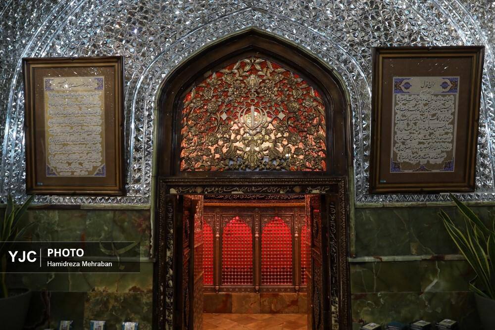 آیین غبارروبی ضریح مطهر آستان مقدس امامزاده صالح (ع)