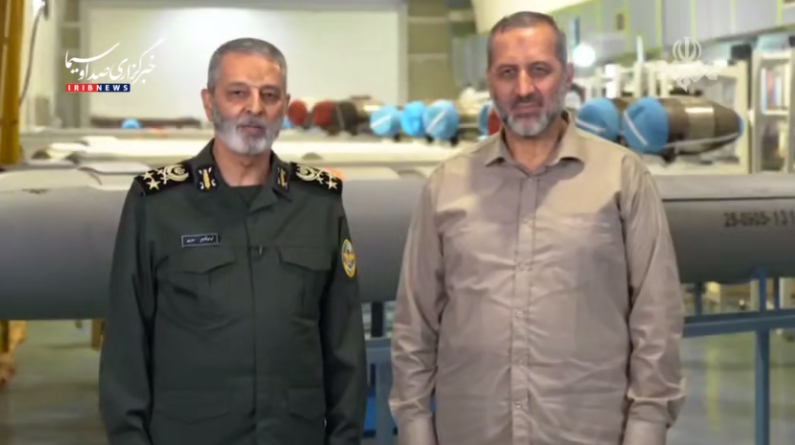 هشدار رئیس ستاد کل نیروهای مسلح به دشمنان در بازدید از نیروی هوافضای سپاه