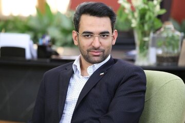 طعنه آذری جهرمی درباره نامه نوشتن به ایرانیان خارج از کشور