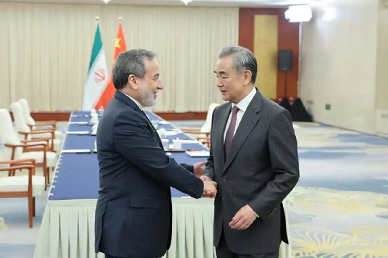 چین: از ایران در مسیر حفاظت از حاکمیت ملیاش حمایت میکنیم