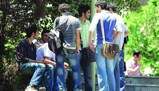 چرا فارغ التحصیلان برخی رشتهها بیکارند؟