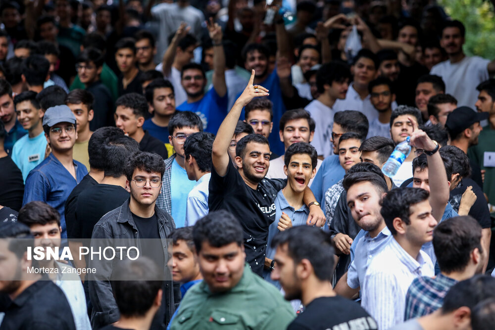 عکس/ نوبت دوم کنکور ۱۴۰۴ در دانشگاه علم و صنعت تهران