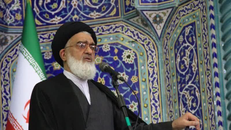 امام جمعه قم: جنگ ۱۲ روزه علیه ایران، مصداق واقعی "جنگ احزاب" بود