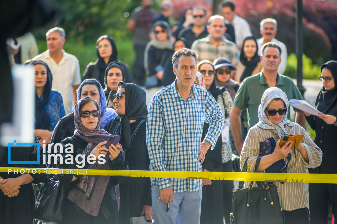 عکس/ کنکور سراسری گروه علوم تجربی در اصفهان