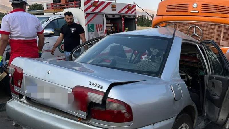 برخورد کامیون با خودرو در زنجان دو فوتی برجا گذاشت