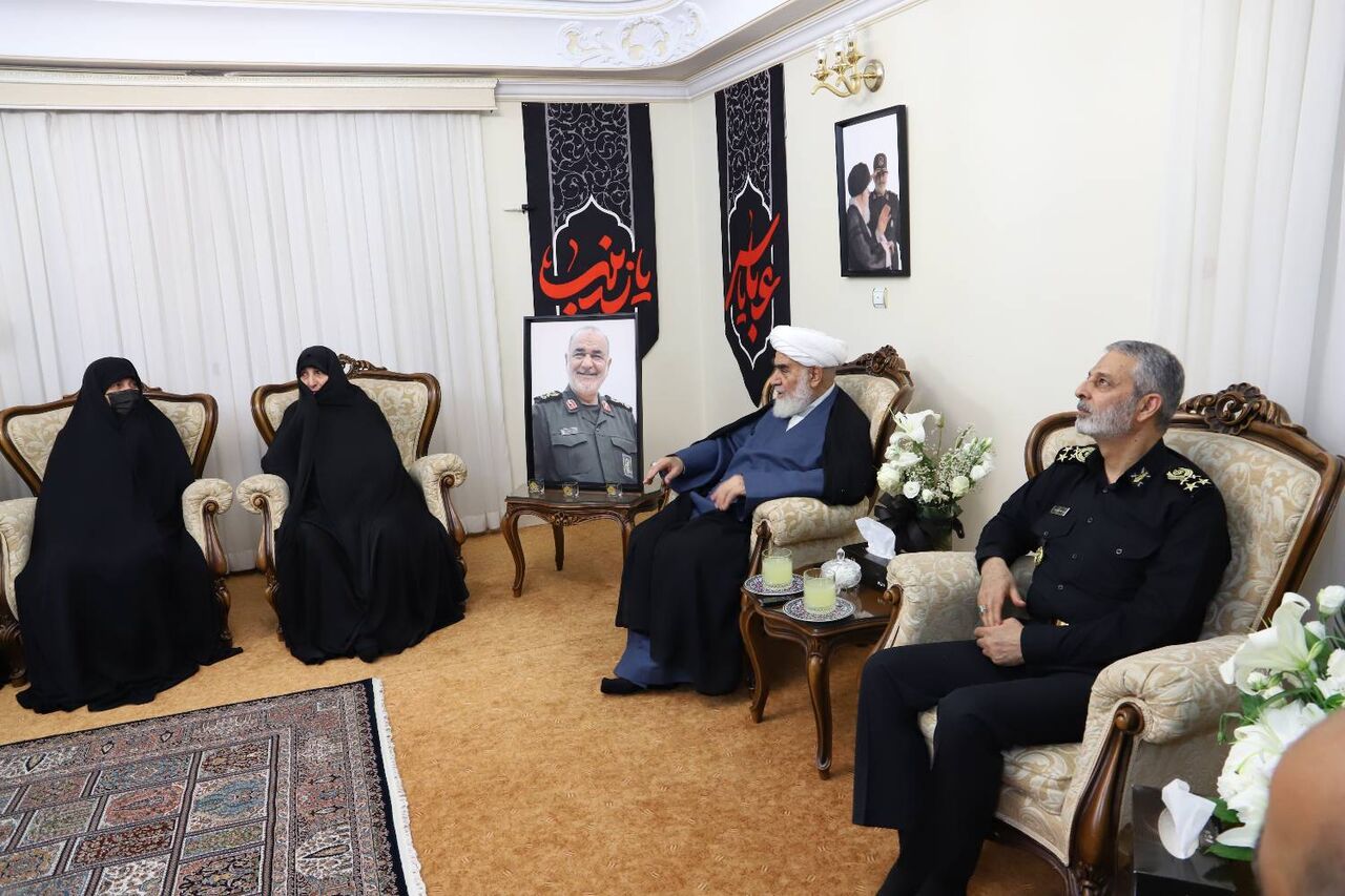 رئیس دفتر رهبر انقلاب: شهید سلامی نسبت به ولی فقیه مطیع محض بود