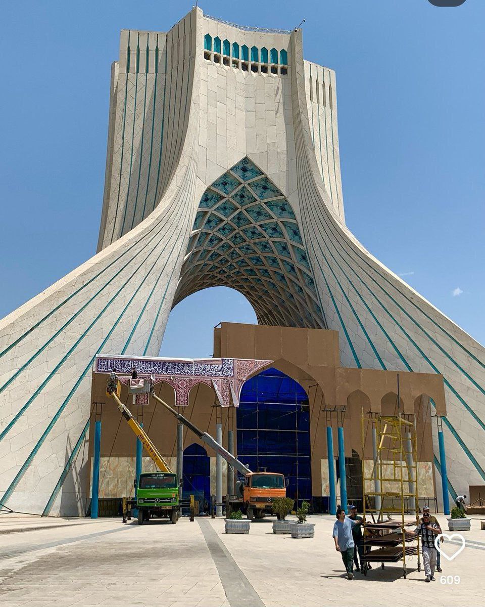 تخریب مستمر میراث فرهنگی؛ این‌بار نوبت برج آزادی است
