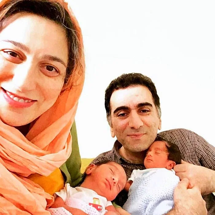 چهره ها/ عکس جدید فلامک جنیدی در کنار همسر و دوقلوهایش