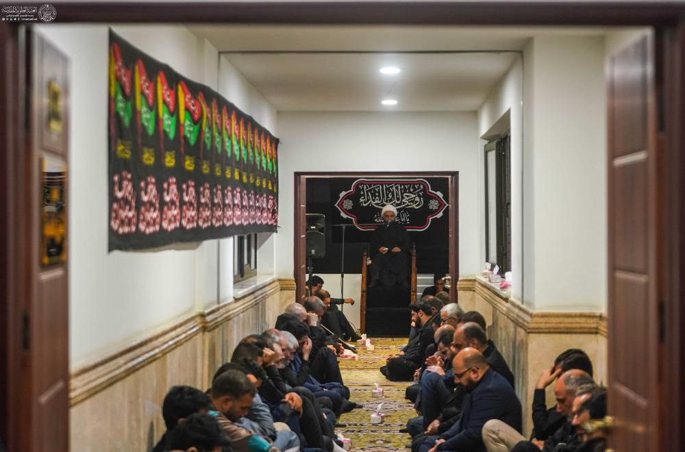  برپایی مجلس عزاداری شهادت حضرت زین‌العابدین علیه‌السلام در حرم مطهر علوی  