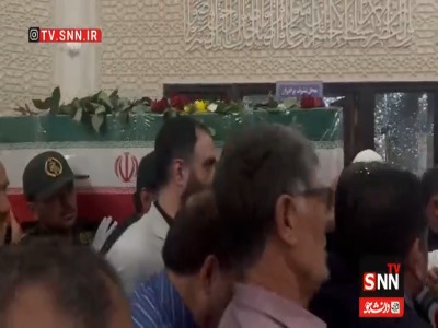 لحظه ورود سردار شهید غلامحسین غیب‌پرور به حرم شاهچراغ