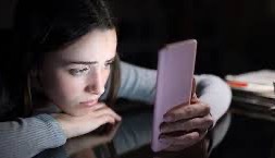 افزایش تمایل نوجوانان به قطع استفاده از شبکه‌های ‌اجتماعی