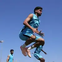 قلی‌زاده: سر به آسمان، چشم به ترکیب!