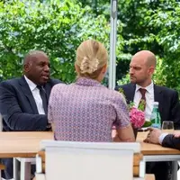 ادعای اسکای نیوز درباره زمان و مکان مذاکرات ایران با تروئیکای اروپا 