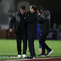 نوازی: چه کسی پاسخ می‌دهد که چرا من و سهراب بختیاری زاده را برکنار کردند؟!